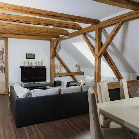 Apartment Einfach Schoen *
