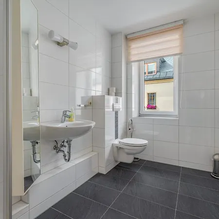 Einfach Schoen Apartamento